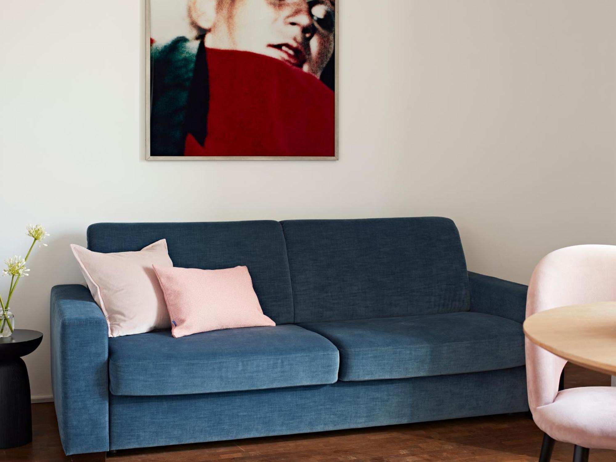 Large 1 Bedroom Apartment Terrace Sofa Bed